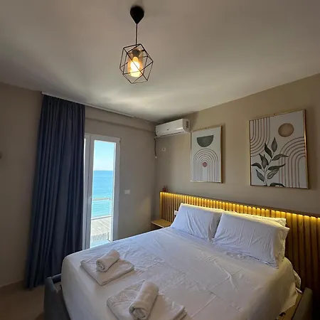 Coastal Hotel *