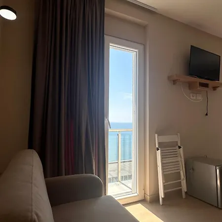 Coastal Hotel Shëngjin