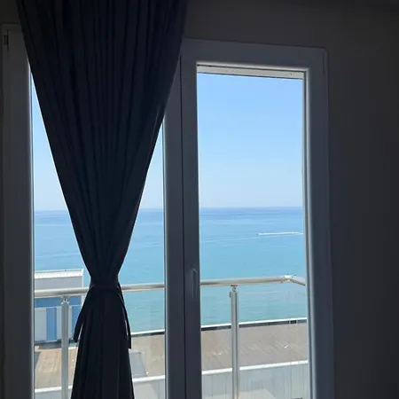 Hotel Coastal